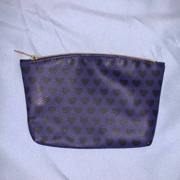 Makeup Bag - Picture 1 of 3